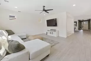 9721 E Radioactive Dr, Mesa, AZ 85212 - Photo 30