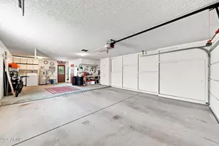 11018 W Palmeras Dr, Sun City, AZ 85373 - Photo 34