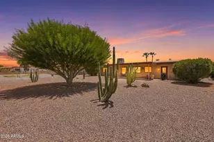 11018 W Palmeras Dr, Sun City, AZ 85373 - Photo 38