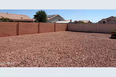 10318 W Missouri Avenue, Glendale, AZ 85307 - Photo 14