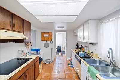 845 S Valencia --, Mesa, AZ 85202 - Photo 6