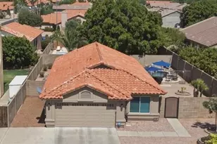 163 S Norfolk Cir, Mesa, AZ 85206 - Photo 1