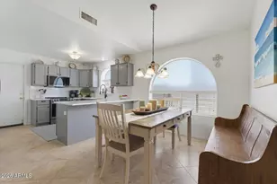 163 S Norfolk Cir, Mesa, AZ 85206 - Photo 8