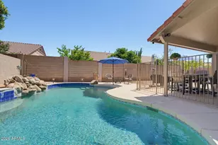 163 S Norfolk Cir, Mesa, AZ 85206 - Photo 22