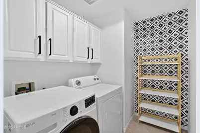 24017 N 22nd Way, Phoenix, AZ 85024 - Photo 32