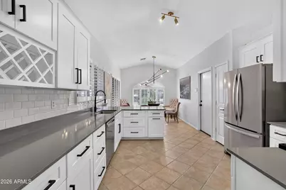 24017 N 22nd Way, Phoenix, AZ 85024 - Photo 4