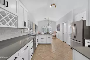 24017 N 22nd Way, Phoenix, AZ 85024 - Photo 4