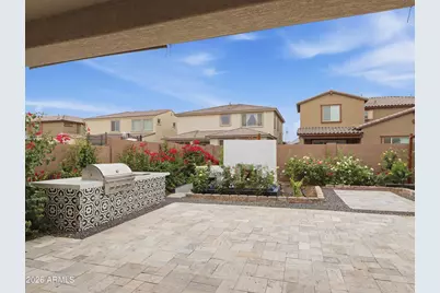12125 W Luxton Lane, Avondale, AZ 85323 - Photo 2