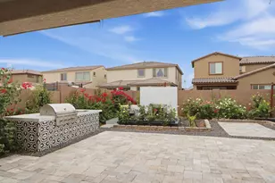 12125 W Luxton Ln, Avondale, AZ 85323 - Photo 2