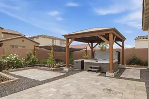 12125 W Luxton Ln, Avondale, AZ 85323 - Photo 10
