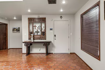 6725 E Cholla Street, Scottsdale, AZ 85254 - Photo 22