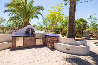 6725 E Cholla Street, Scottsdale, AZ 85254 - Photo 32