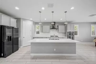200 E Wisteria Drive, Chandler, AZ 85286 - Photo 8