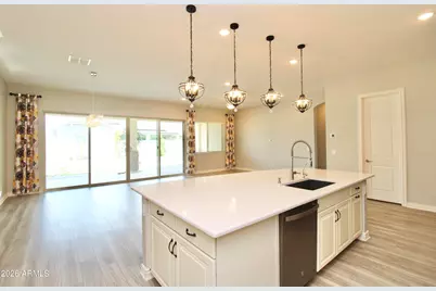 15078 W Roosevelt Street, Goodyear, AZ 85338 - Photo 8