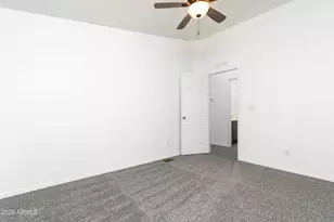 8601 N 71st Ave, Glendale, AZ 85301 - Photo 20