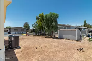 8601 N 71st Ave, Glendale, AZ 85301 - Photo 26