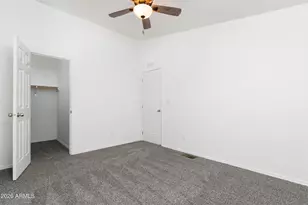 8601 N 71st Ave, Glendale, AZ 85301 - Photo 16