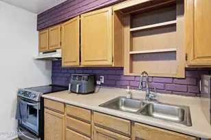 204 E Hampton Ave, Mesa, AZ 85210 - Photo 14