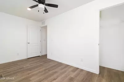8601 N 71st Avenue #119, Glendale, AZ 85301 - Photo 12