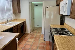 18942 N 96th Ln, Peoria, AZ 85382 - Photo 4