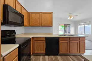15011 W Hearn Rd, Surprise, AZ 85379 - Photo 8