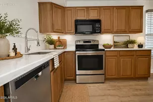 2237 E Austin Dr, Gilbert, AZ 85296 - Photo 10