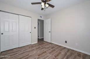 3957 W Desert Hills Dr, Phoenix, AZ 85029 - Photo 22