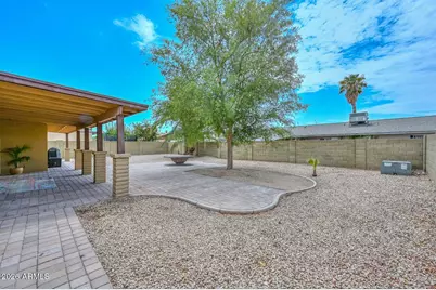 3957 W Desert Hills Drive, Phoenix, AZ 85029 - Photo 28