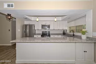 3957 W Desert Hills Dr, Phoenix, AZ 85029 - Photo 6