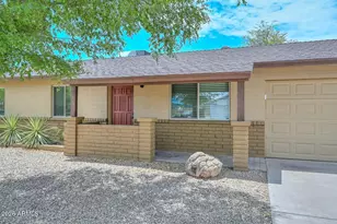 3957 W Desert Hills Dr, Phoenix, AZ 85029 - Photo 36