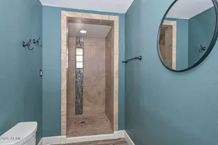 3957 W Desert Hills Dr, Phoenix, AZ 85029 - Photo 20