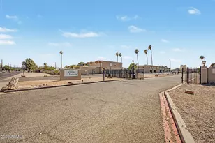 4749 E Moreland St, Phoenix, AZ 85008 - Photo 20