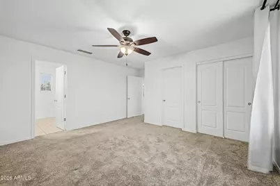 5821 S 35th Place, Phoenix, AZ 85040 - Photo 14