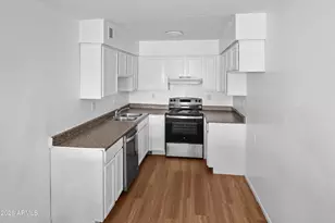 3801 N 23rd Dr, Phoenix, AZ 85015 - Photo 10