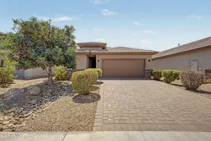 7518 S 28th Pl, Phoenix, AZ 85042 - Photo 1