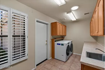 16189 W Whitton Avenue, Goodyear, AZ 85395 - Photo 14
