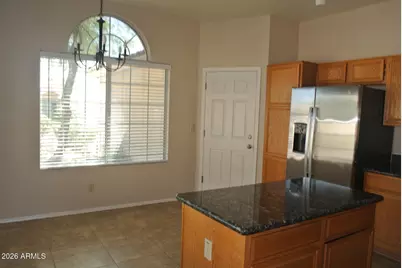 6814 W Louise Drive, Glendale, AZ 85310 - Photo 6