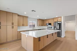 2289 W Hayden Peak Dr, San Tan Valley, AZ 85144 - Photo 6