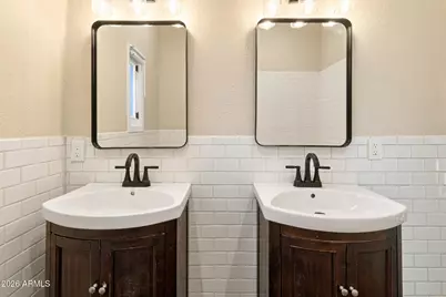 1629 N 17th Avenue, Phoenix, AZ 85007 - Photo 30
