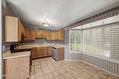 841 E Hayward Avenue, Phoenix, AZ 85020 - Photo 8