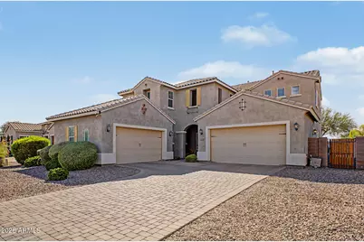 2528 E Tomahawk Court, Gilbert, AZ 85298 - Photo 4