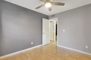 8817 E Dahlia Dr, Scottsdale, AZ 85260 - Photo 24
