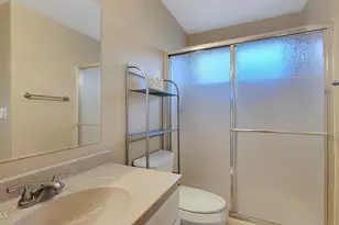 8817 E Dahlia Dr, Scottsdale, AZ 85260 - Photo 16