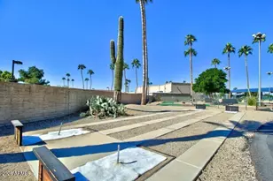 10020 W Cumberland Dr, Sun City, AZ 85351 - Photo 46