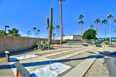 10020 W Cumberland Drive, Sun City, AZ 85351 - Photo 48
