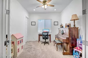 17140 W Whispering Wind Dr, Surprise, AZ 85387 - Photo 30