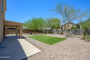2126 W Carol Ann Way, Phoenix, AZ 85023 - Photo 32