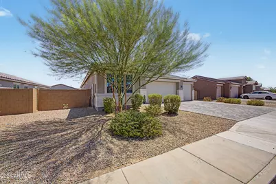 1225 E Jahns Drive, Casa Grande, AZ 85122 - Photo 2