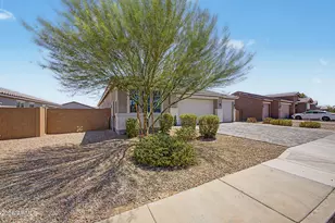 1225 E Jahns Dr, Casa Grande, AZ 85122 - Photo 2
