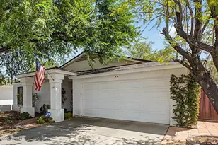 601 W Fellars Dr, Phoenix, AZ 85023 - Photo 2